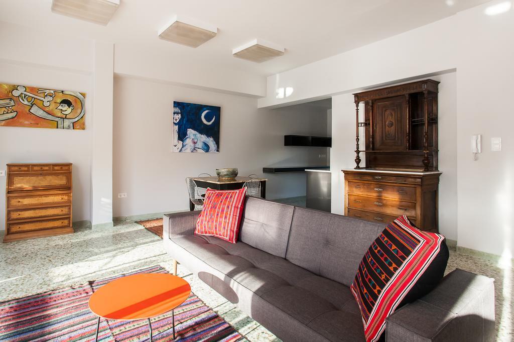 Central Apts With Acropolis Views - Pk Building Athén Kültér fotó